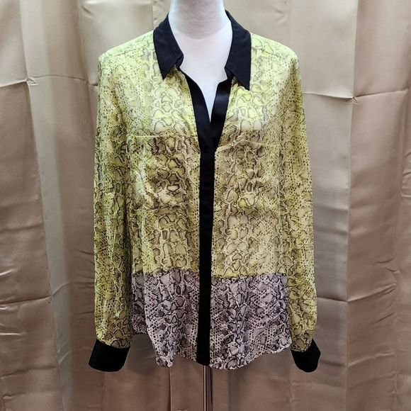 BCBGMAXAZRIA Snakeskin Silk Pullover Blouse Size Large - Picture 1 of 8